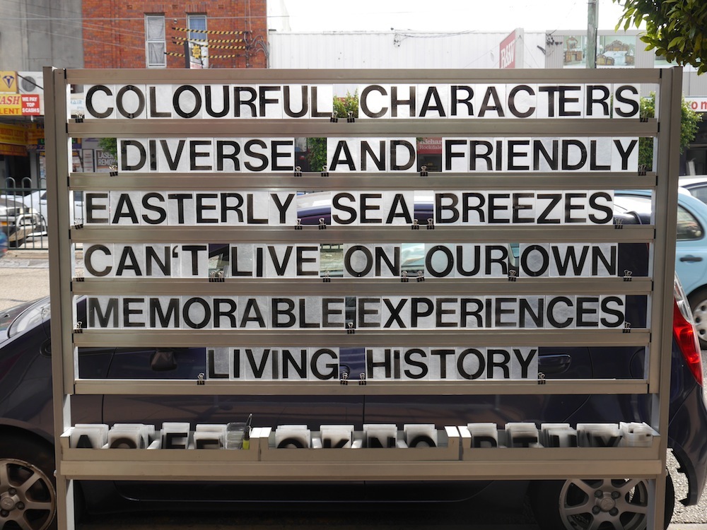 Moving Story-Telling Vehicle 1.84