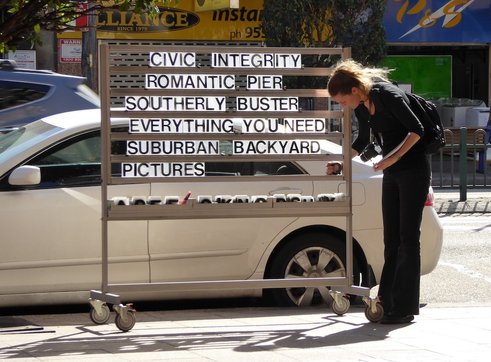 Moving Story-Telling Vehicle 1.86