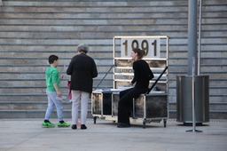 Past-Present-Future Vehicle 1.39