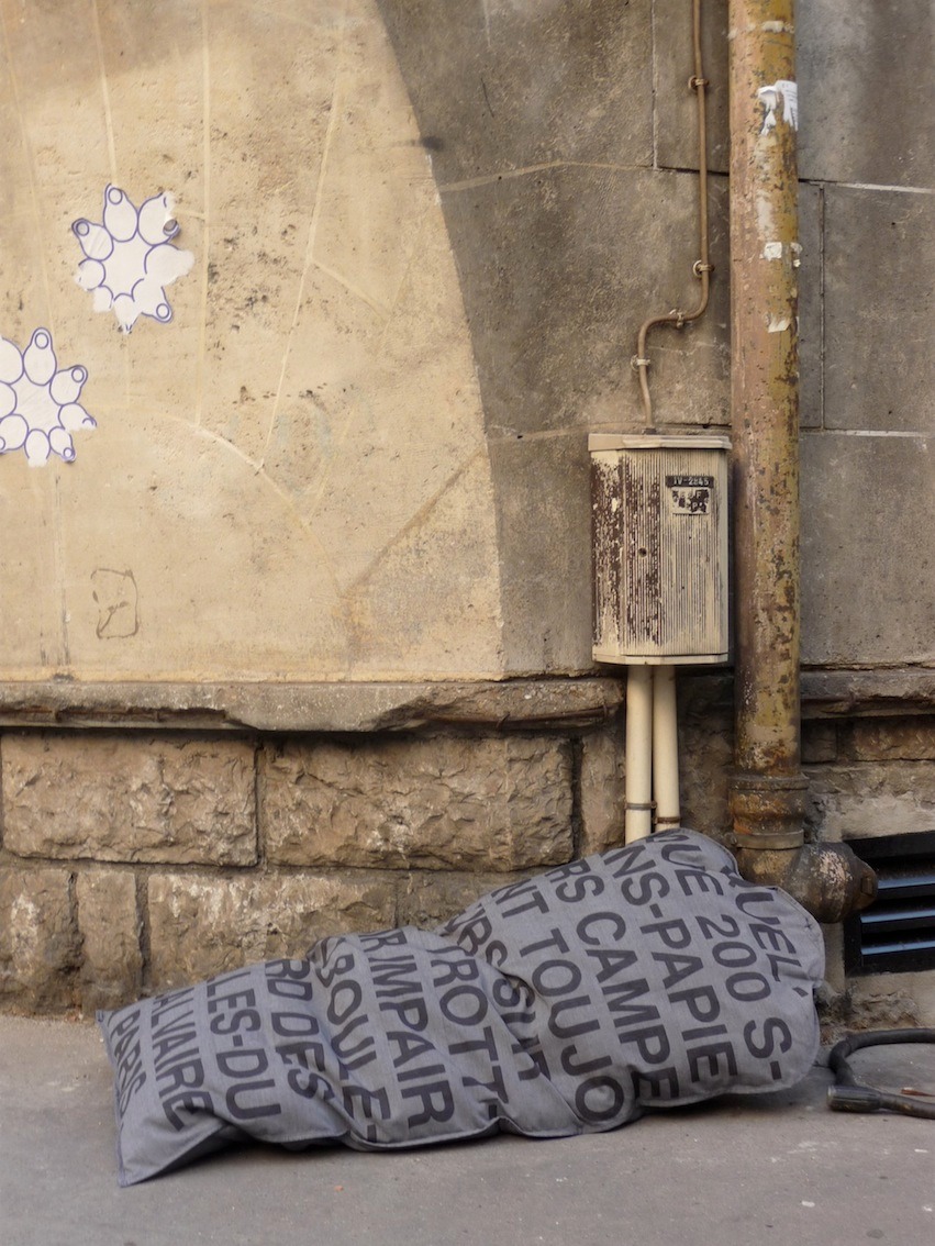 Person without documents 1.1